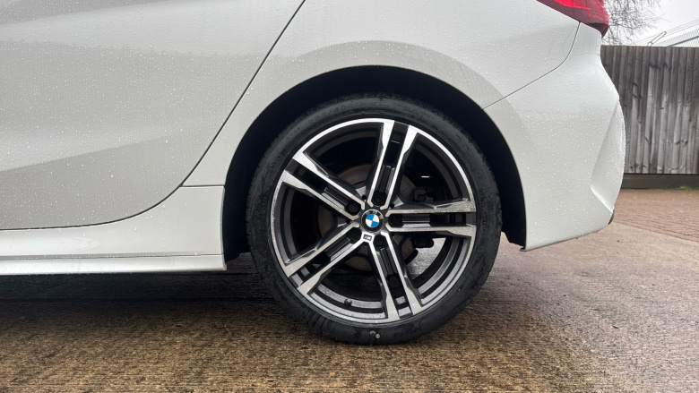 BMW 1 Series 118i M Sport 5dr Petrol Hatchback